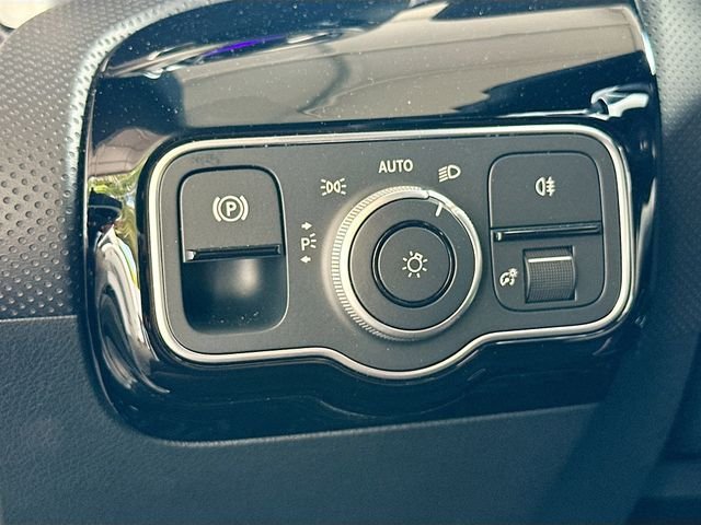 Used 2024  Mercedes-Benz CLA 35 AMG® image 10