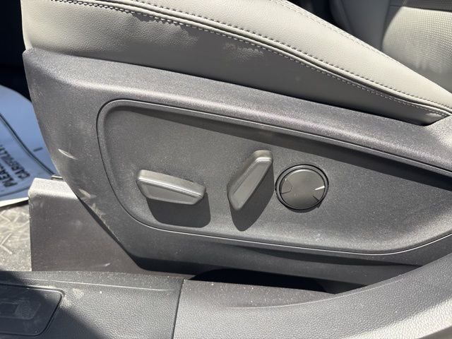 New 2026 Space White Metallic Ford Badlands image 13