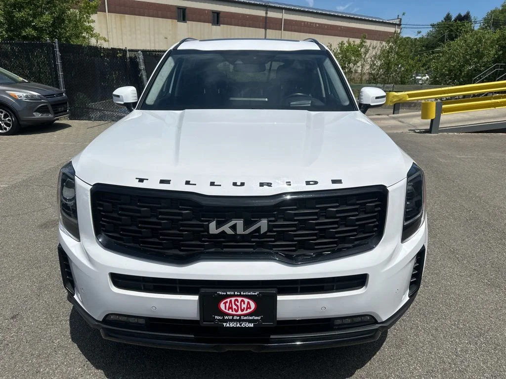Used 2022 White Kia SX image 7