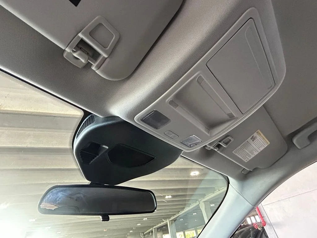 Used 2023 Oxford White Ford Active image 27