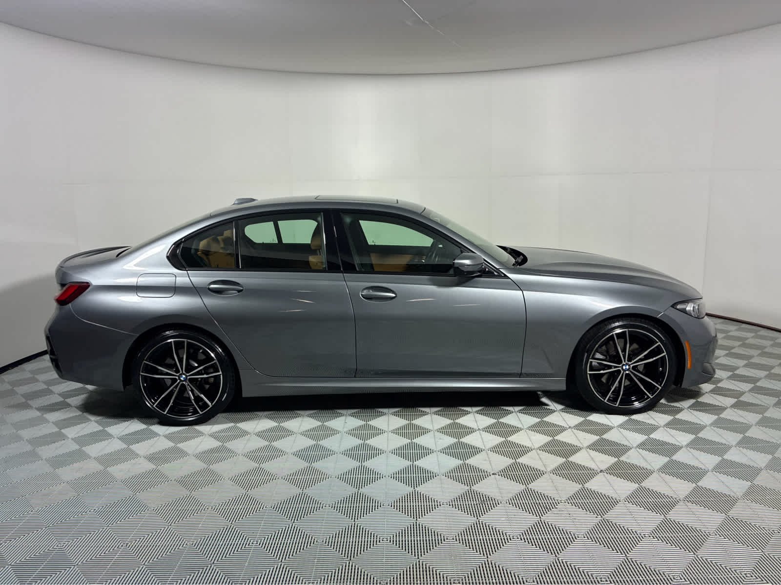 Used 2023 Skyscraper Grey Metallic BMW 330i xDrive image 4