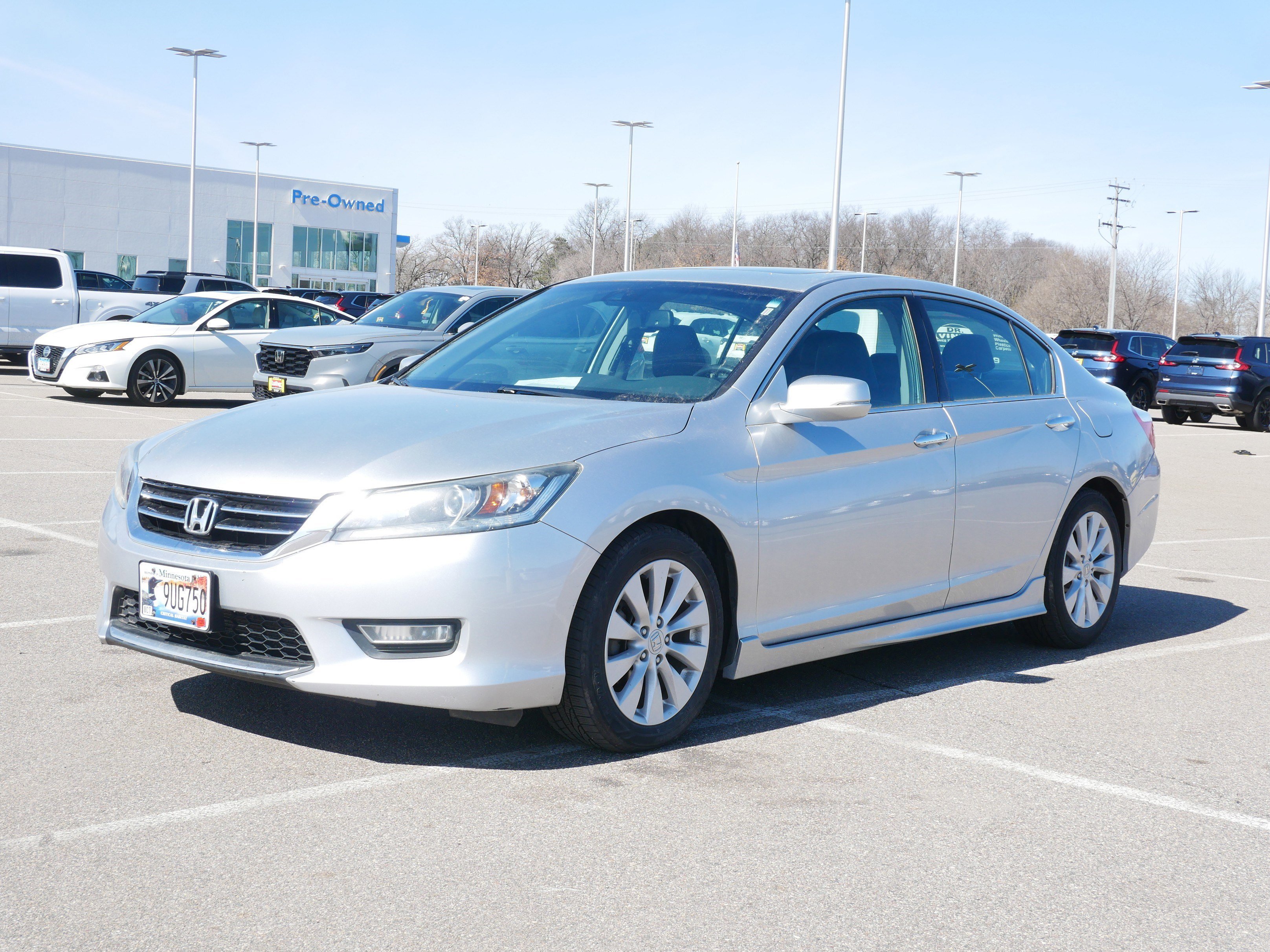 Used 2013 Honda Accord EX-L V6 with VIN 1HGCR3F89DA009721 for sale in Waite Park, Minnesota