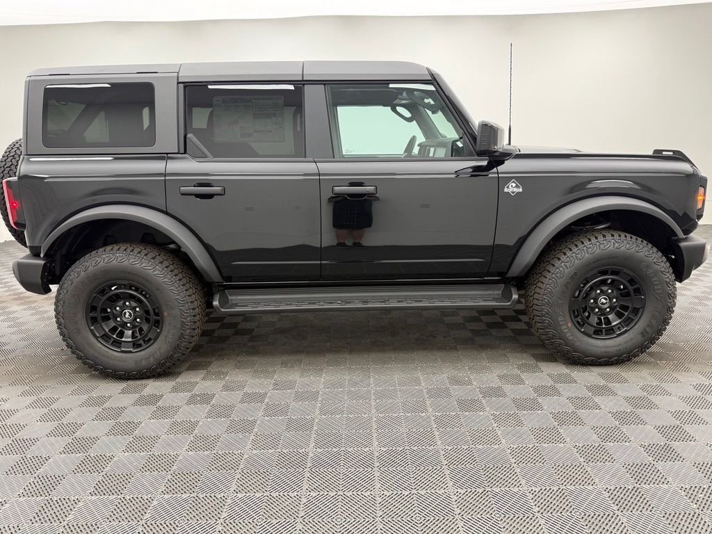 New 2026 Black Ford Outer Banks image 7