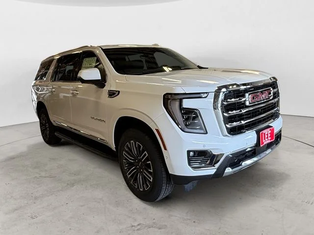 New 2026 White GMC Elevation image 8