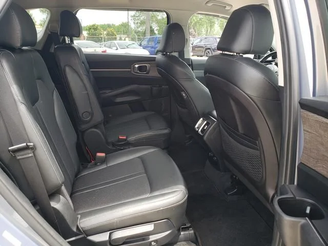 Used 2021 Gray Kia EX image 19