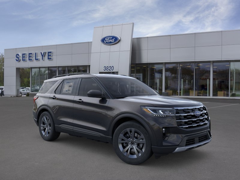 2026 Ford Explorer Active 4WD's photo