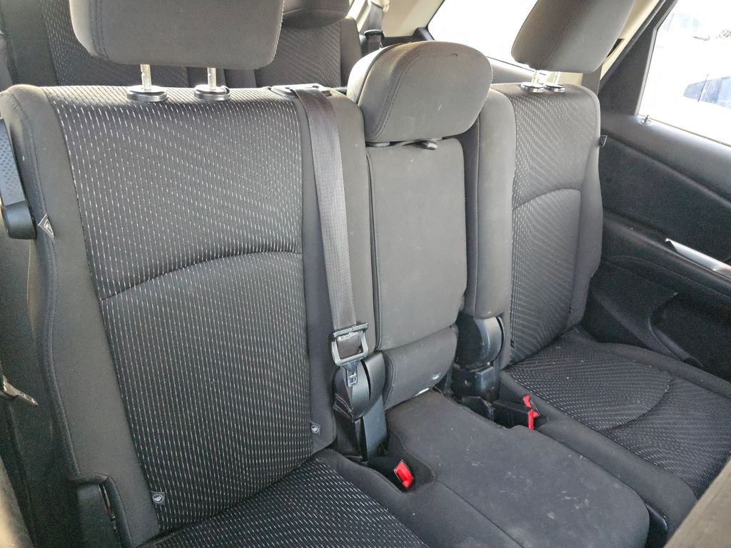 Used 2018 White Dodge SE image 14