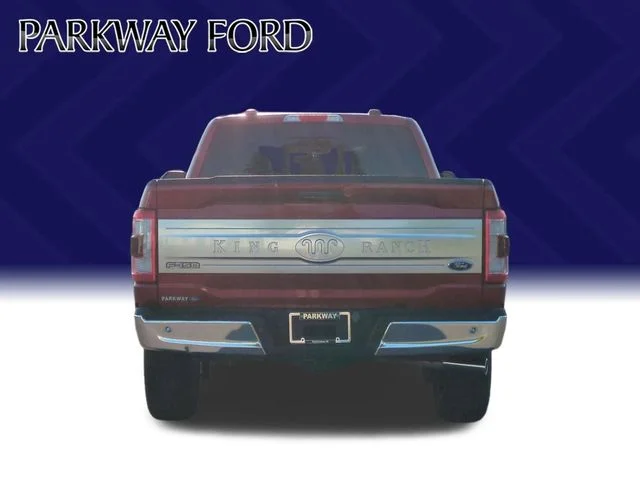 Used 2023  Ford King Ranch image 4