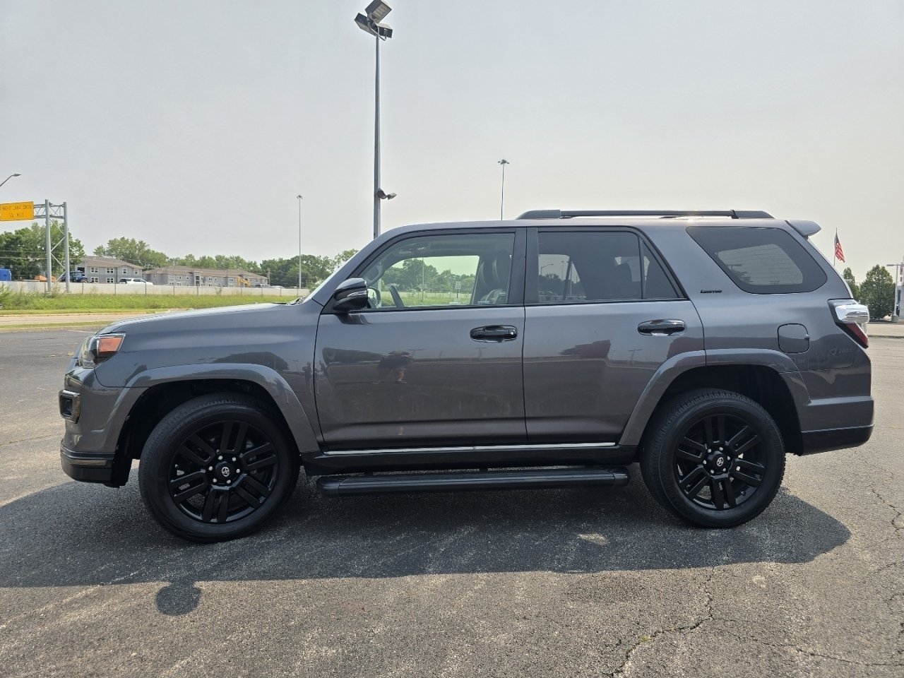 Used 2020 Gray Toyota Nightshade image 14