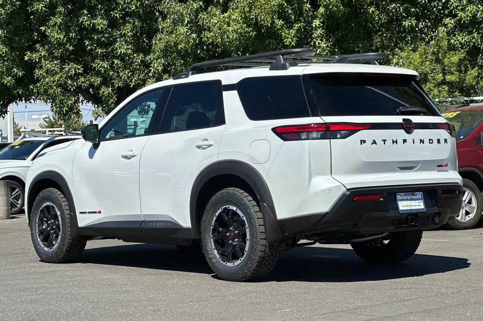 New 2026 Everest White Pearl TriCoat Nissan Rock Creek® image 5