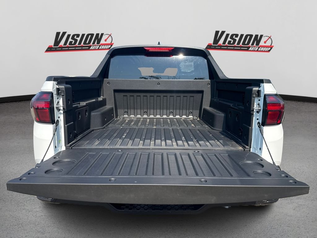 2025 Hyundai Santa Cruz SE - Photo 11