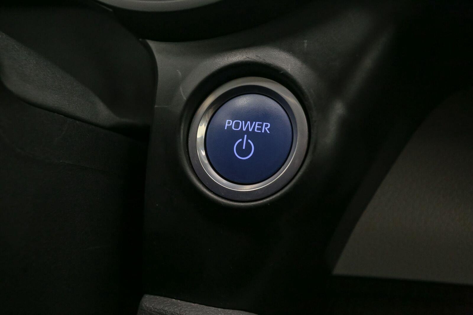 Used 2024 GY Toyota XLE image 30