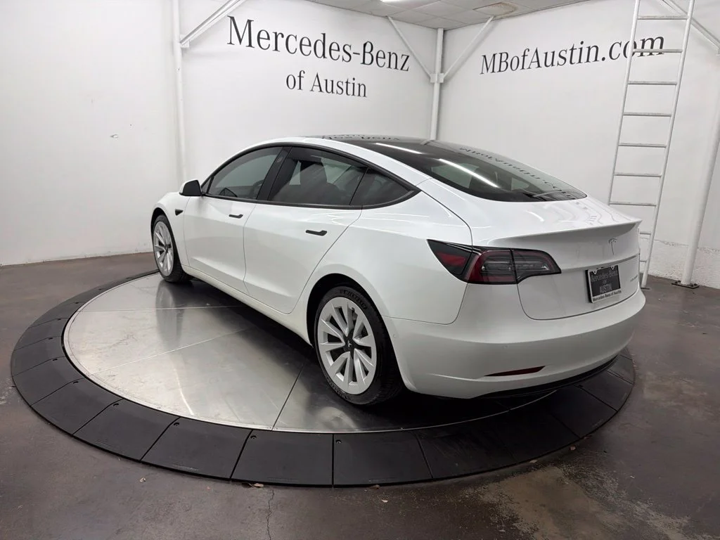 Used 2021 White Tesla Long Range image 5