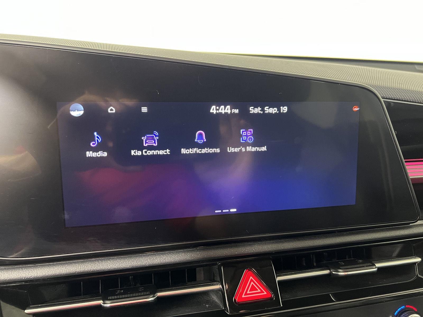 Used 2024 Graphite Gray Kia EX image 21