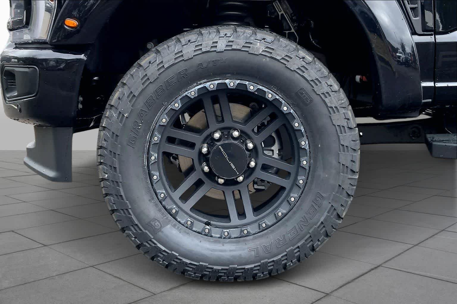 New 2026 Agate Black Metallic Ford F-250® Lariat® image 12