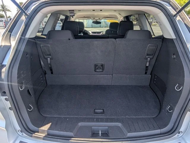 Used 2015 Silver Chevrolet LT image 15