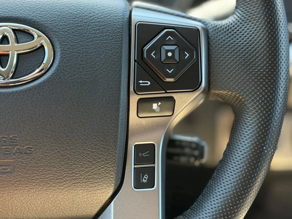 Used 2023 Blue Toyota SR5 image 9