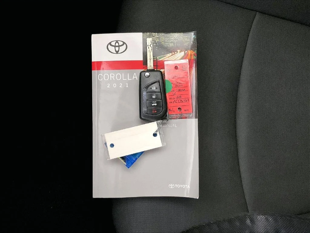 Used 2021 Red Toyota LE image 15