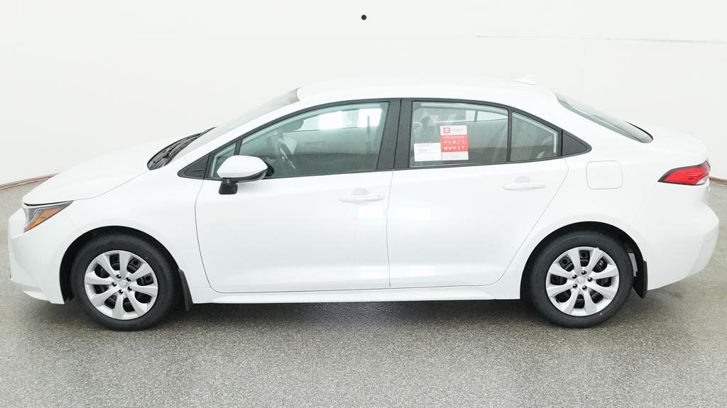 New 2026 Wind Chill Pearl Toyota LE image 33
