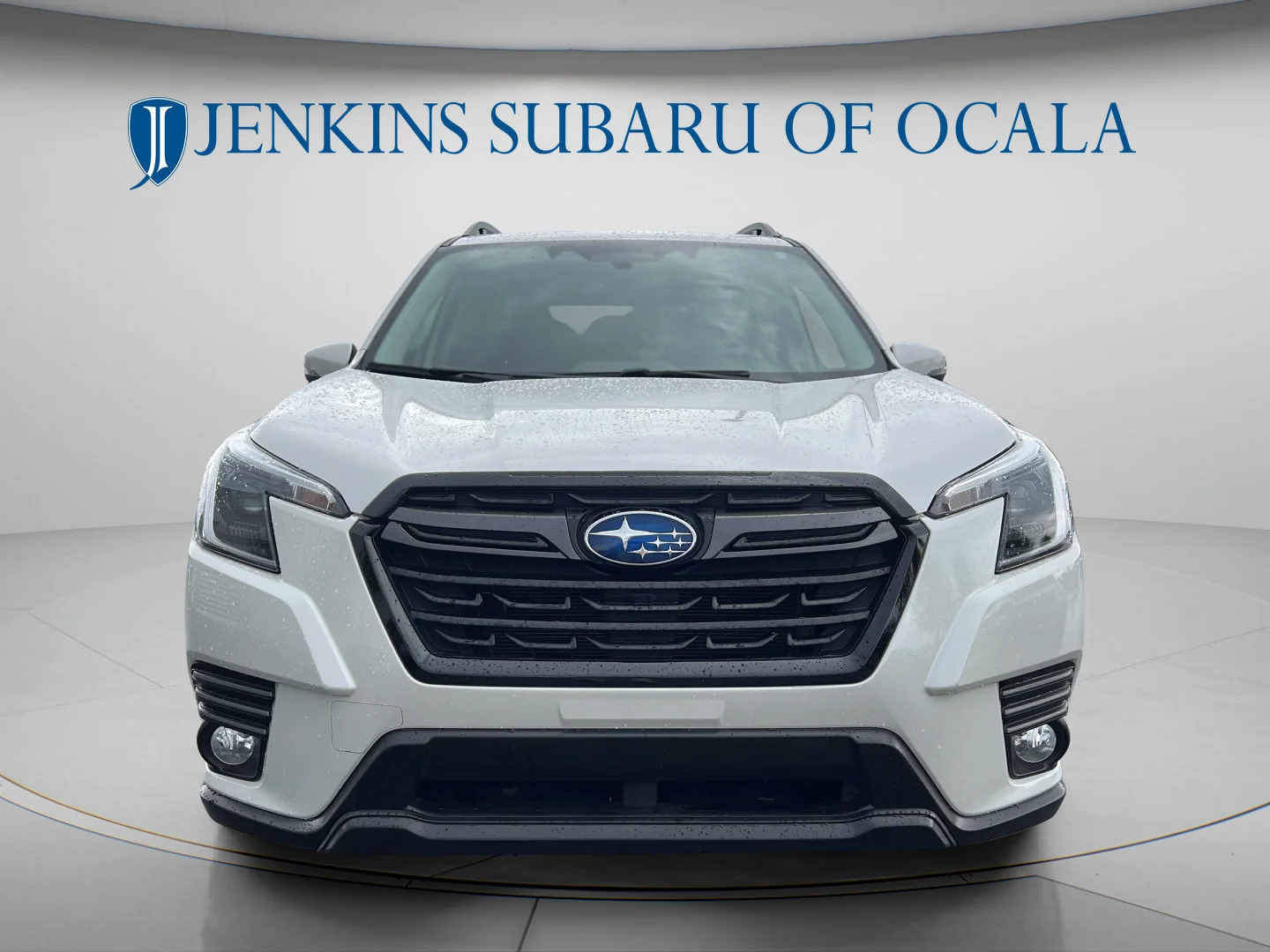 Used 2022 Crystal White Pearl Subaru Limited image 8