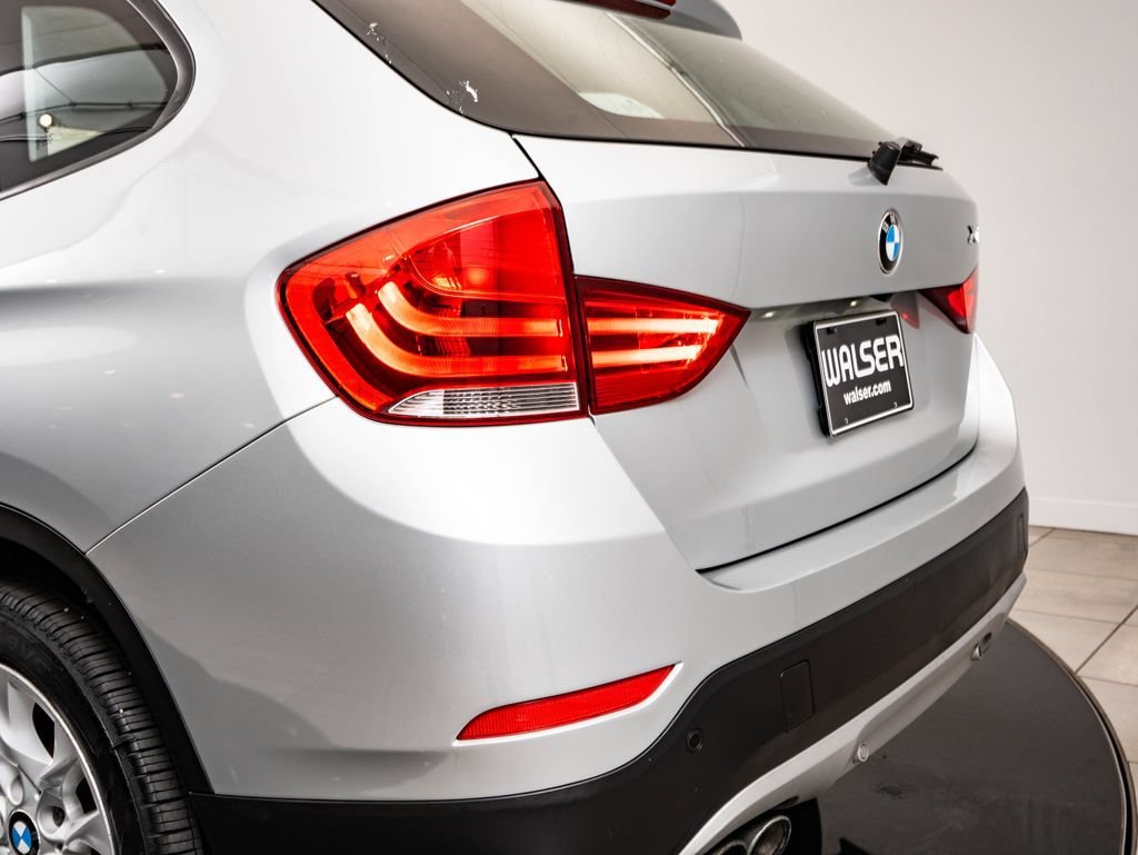 Used 2015 Glacier Silver Metallic BMW xDrive28i image 18