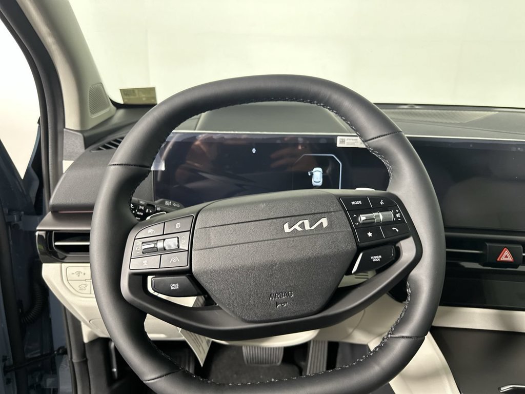 New 2027 Heritage Blue Kia SX Prestige image 5