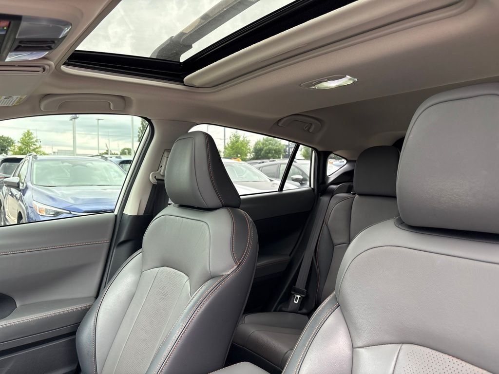 Used 2024 White Subaru Limited image 5