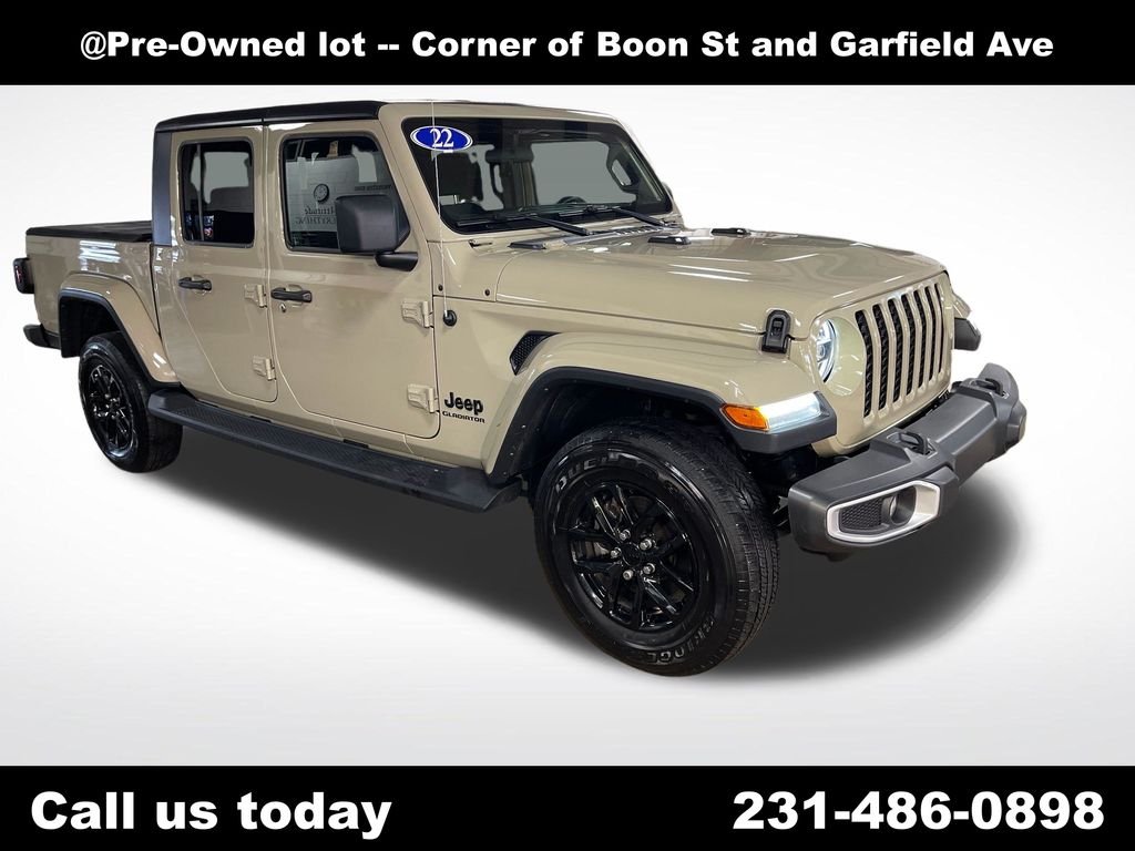 Used 2022 Beige Jeep Sport image 7