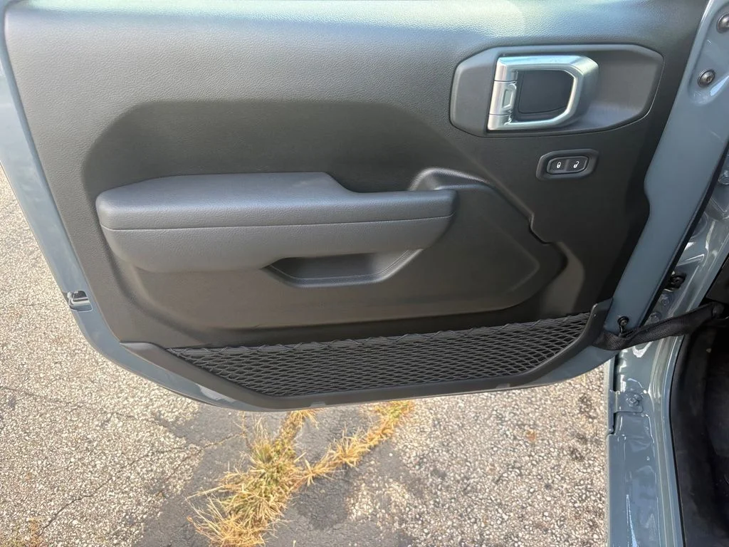 2026 Jeep Wrangler 4-Door Sport - Photo 11
