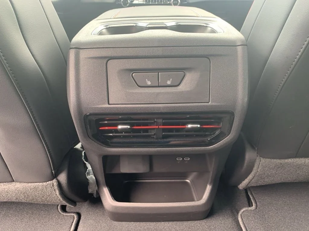 2025 Chevrolet Silverado EV RST - Photo 14