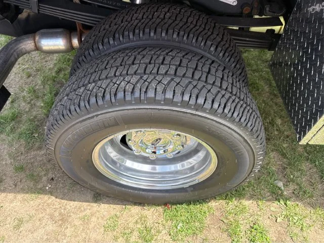 New 2026 Agate Black Metallic Ford F-350® XL image 15