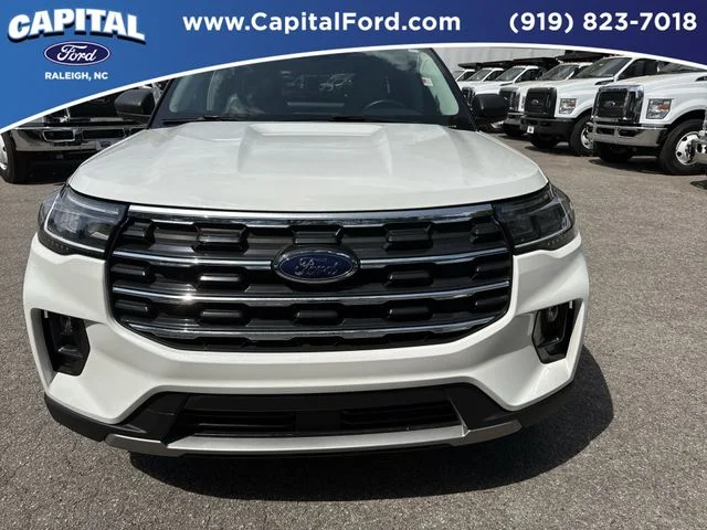 Used 2025 White Ford Active image 10