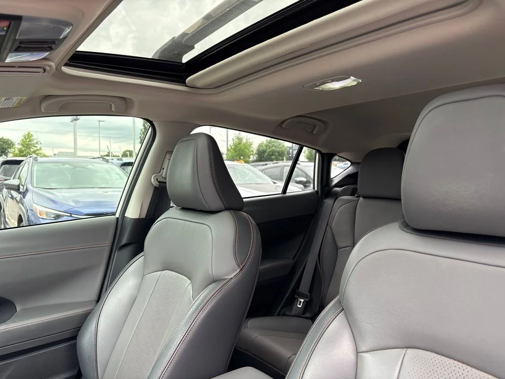 Used 2024 White Subaru Limited image 5