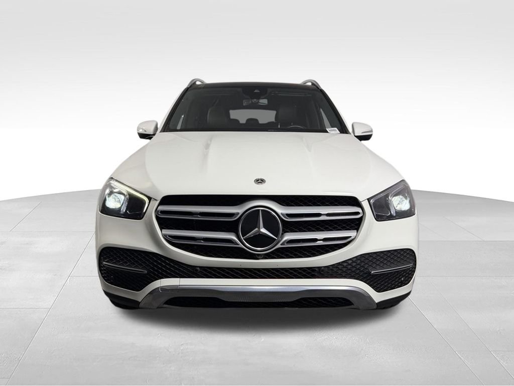 Used 2022 Polar White Mercedes-Benz GLE 350 4MATIC® image 5