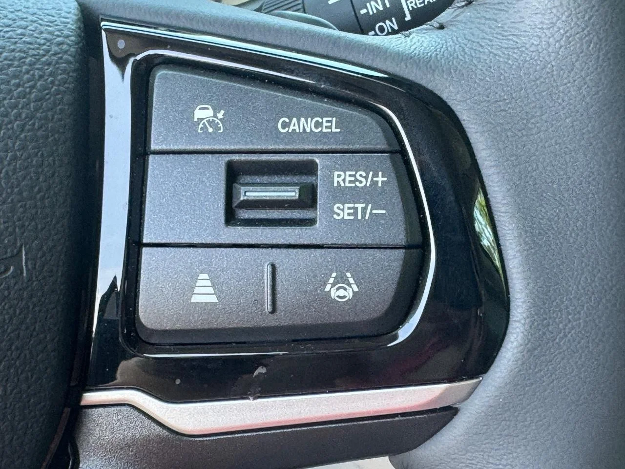 2026 Honda Odyssey Touring - Photo 24