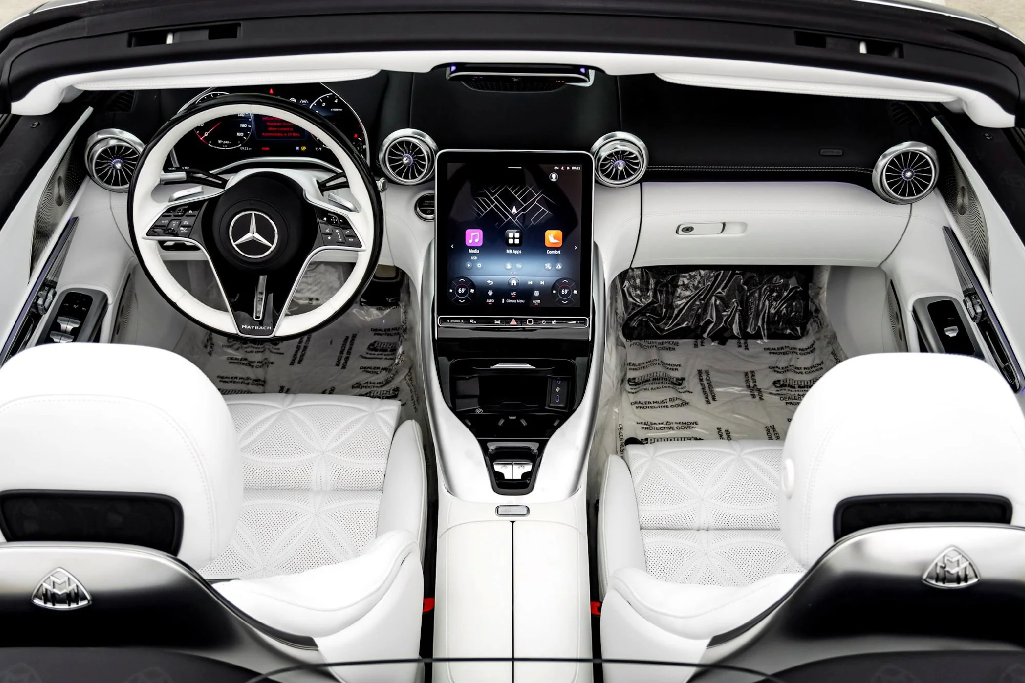 New 2026 White Mercedes-Benz Maybach SL 680 Monogram Series image 32