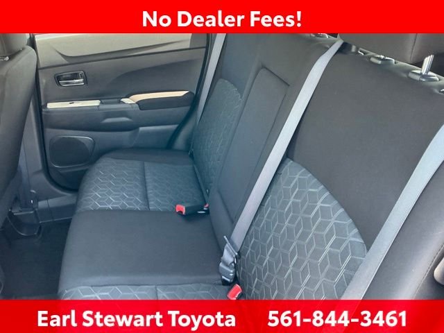 Used 2024 Gray Mitsubishi 2.0 ES image 16
