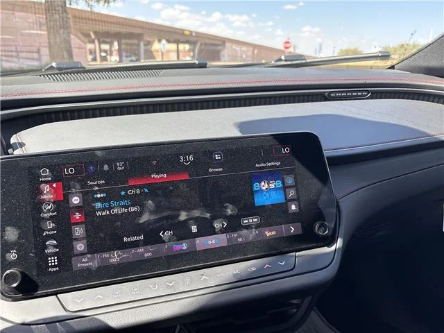 New 2026 Bludicrous  Paint Dodge RT 4-DOOR AWD image 22