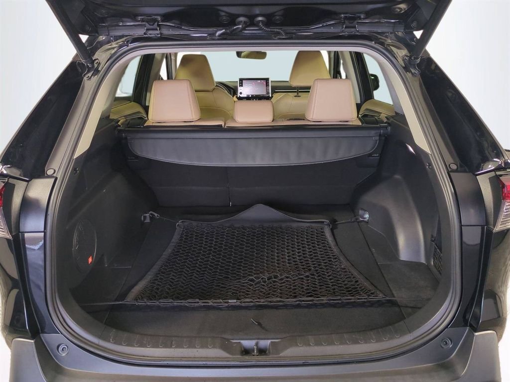 2022 Toyota RAV4 Limited - Photo 14