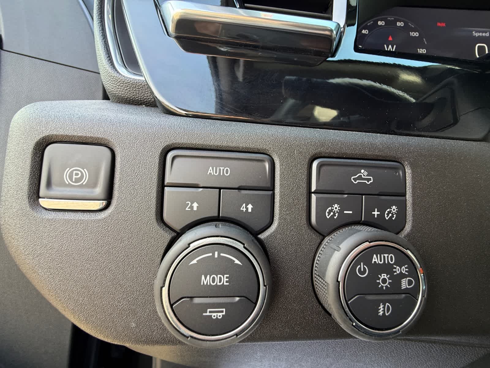 Used 2025 Black Chevrolet RST image 26