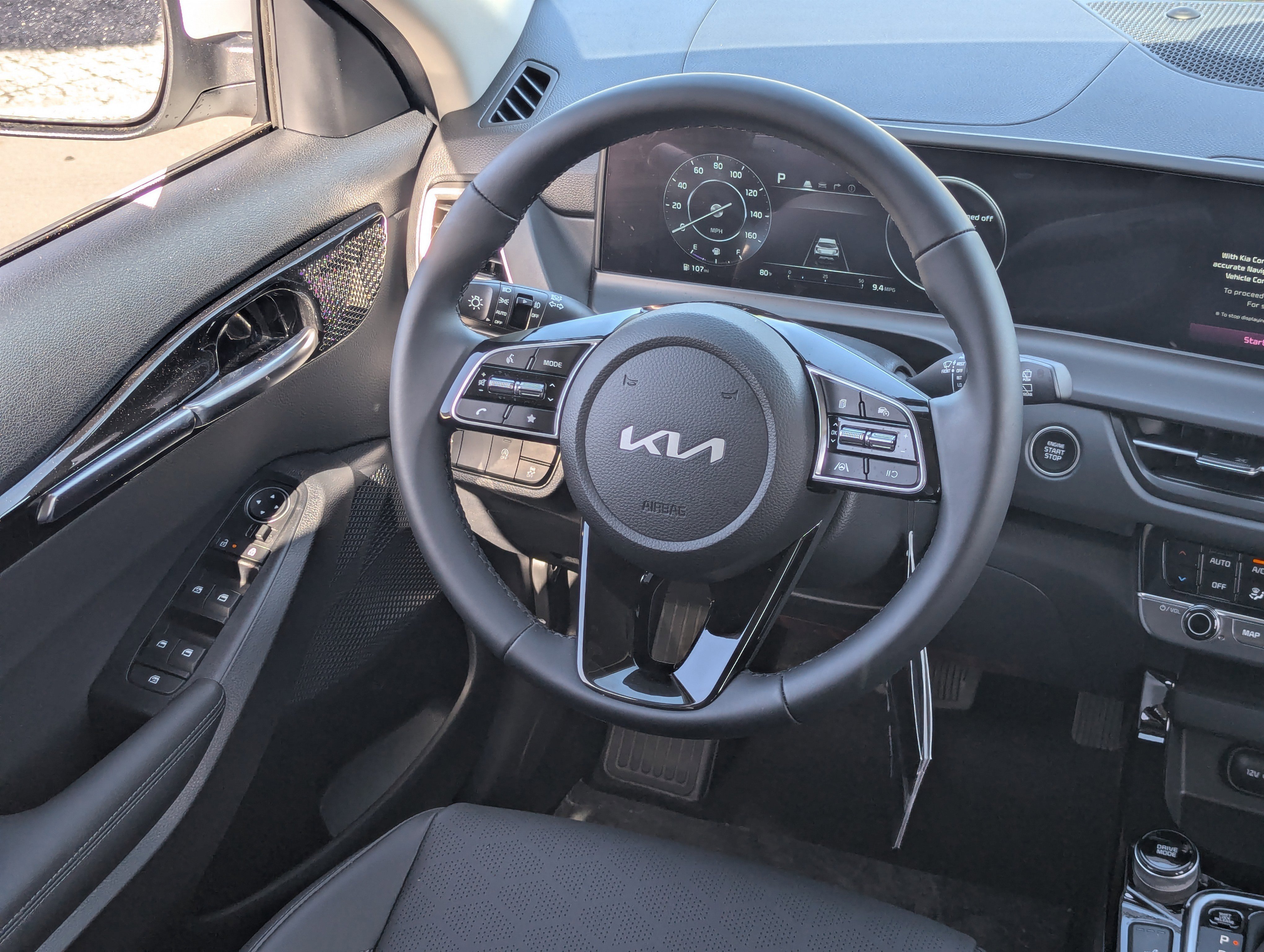 New 2026 Snow White Pearl Kia EX image 13