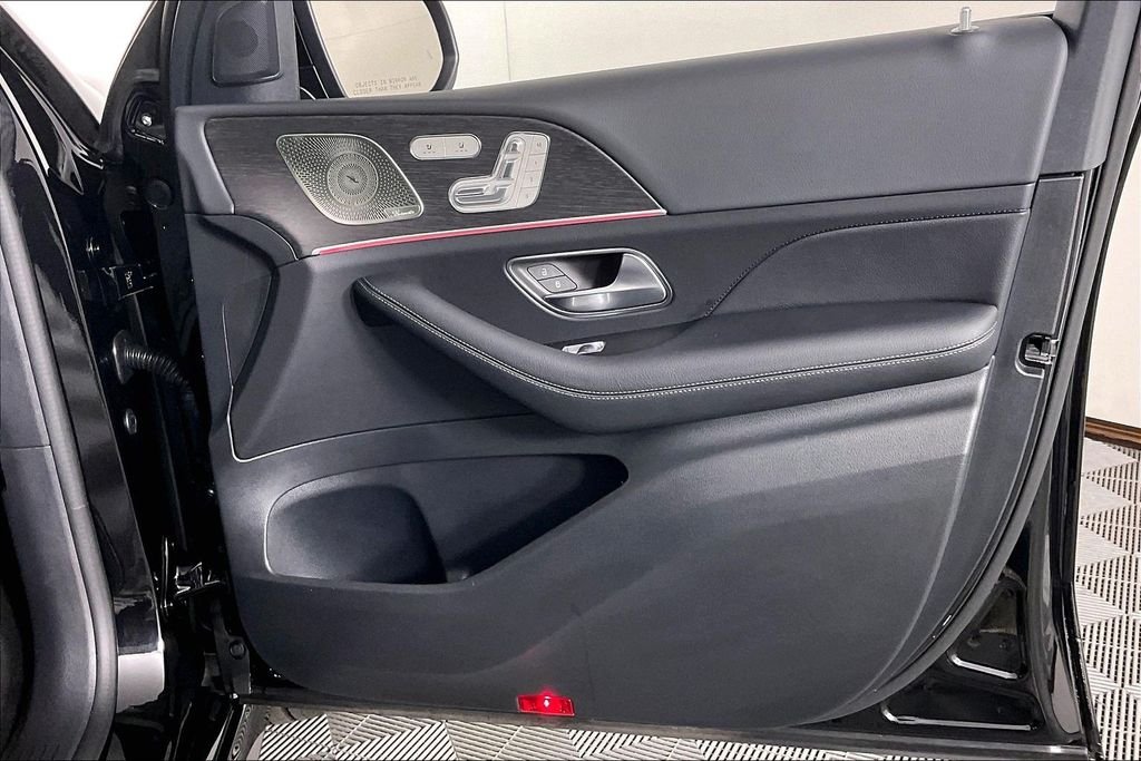 Used 2026 Black Mercedes-Benz GLE 350 image 16