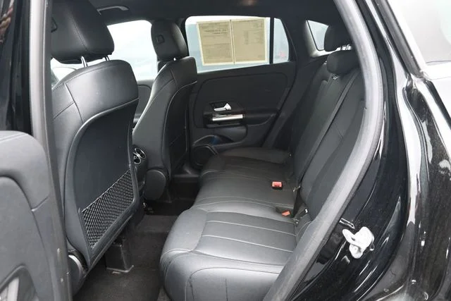 Used 2025 Black Mercedes-Benz GLA 250 image 9