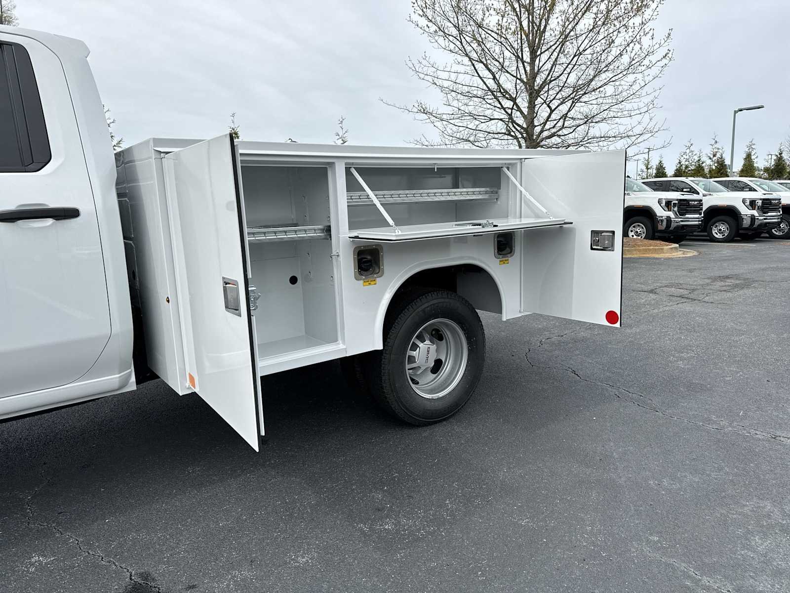 2025 GMC Sierra 3500HD Pro - Photo 20