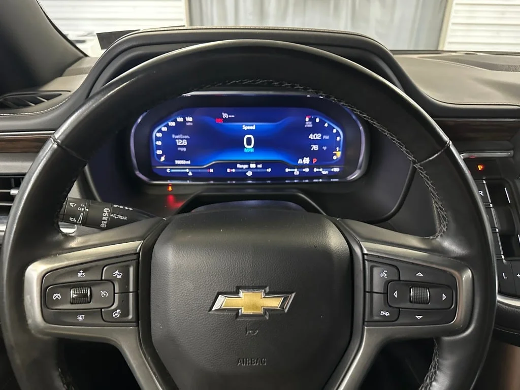 2024 Chevrolet Suburban Premier - Photo 10