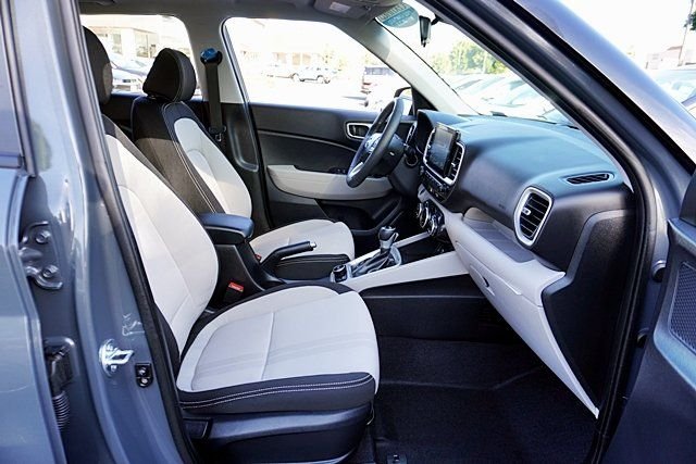 Used 2026 Gray Hyundai SEL image 10