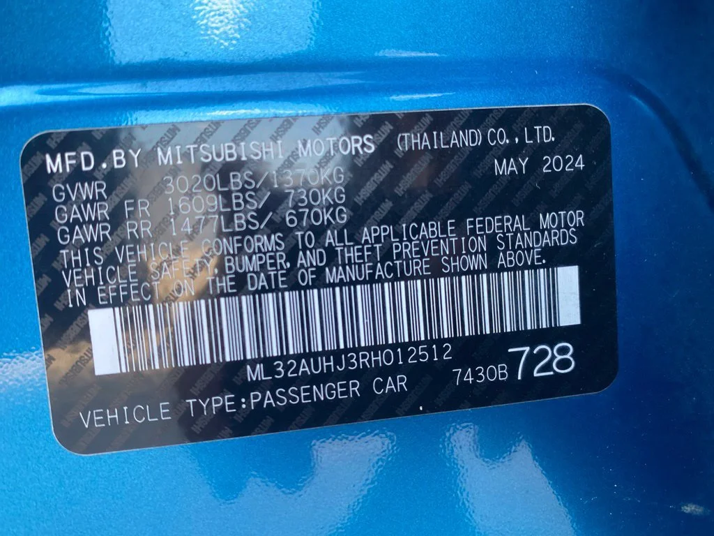 Used 2024 Blue Mitsubishi ES image 25