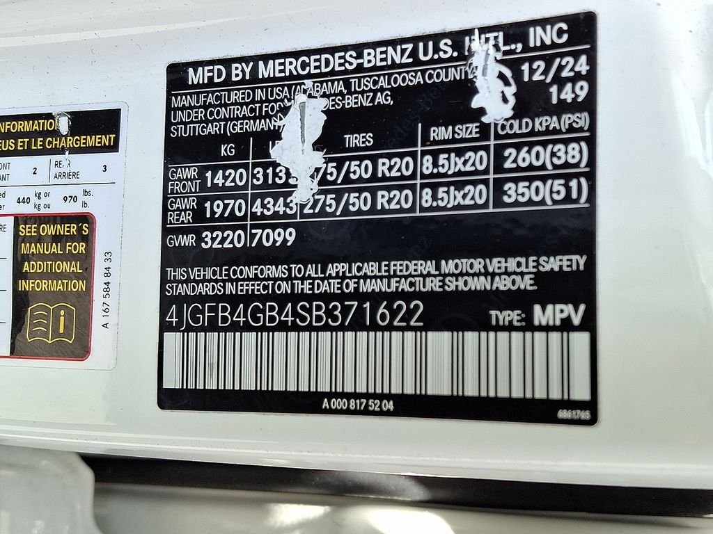 Certified Used 2025 Polar White Mercedes-Benz GLE 450e image 28