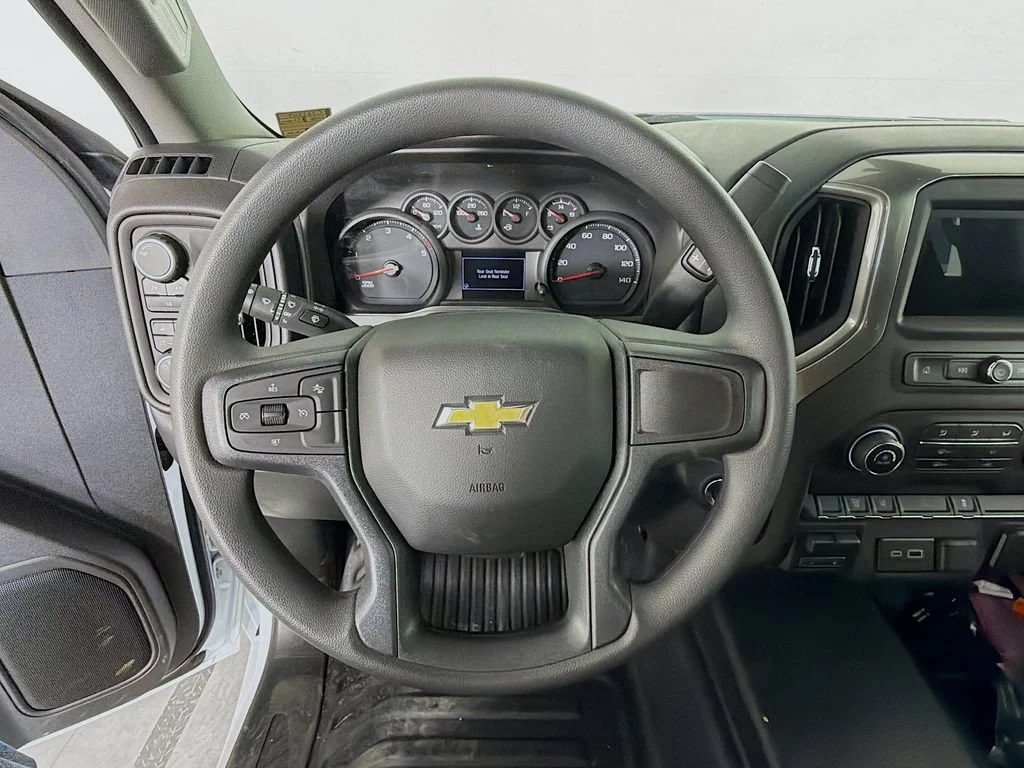 New 2026 Summit White Chevrolet WT image 12