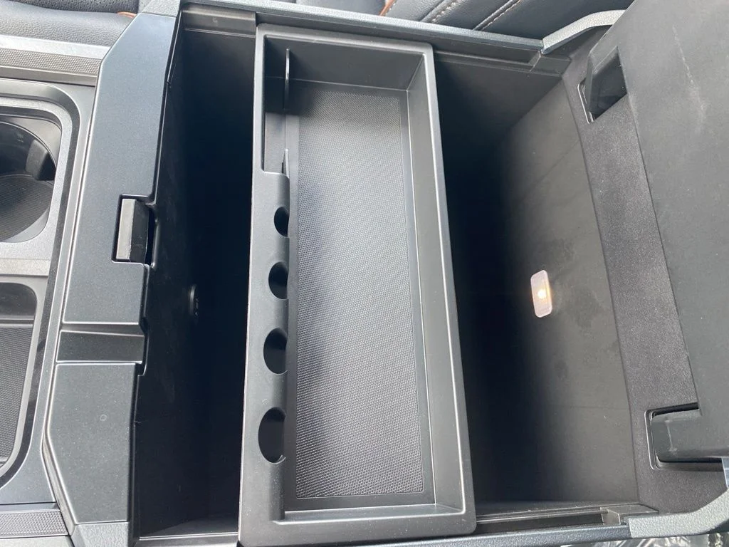 New 2026 Carbonized Gray Metallic Ford F-250® Lariat® image 32